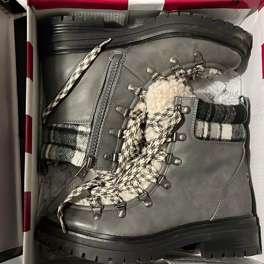 Sam Edelman Circus Giselle Boots